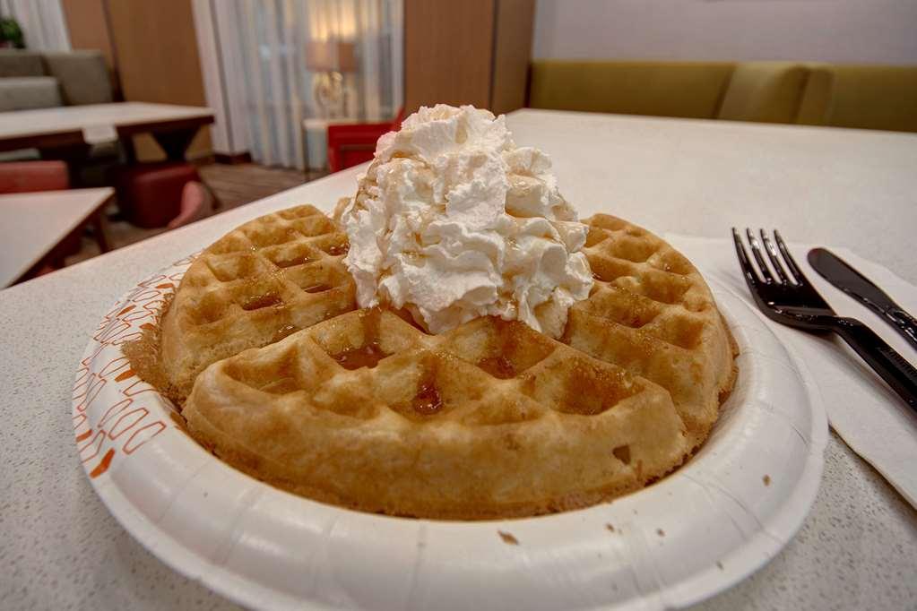 Hampton Inn & Suites Ontario Rancho Cucamonga Luaran gambar
