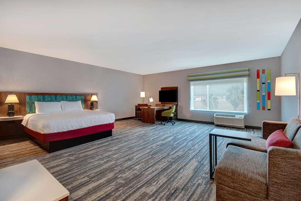 Hampton Inn & Suites Ontario Rancho Cucamonga Bilik gambar
