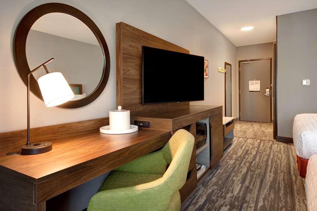 Hampton Inn & Suites Ontario Rancho Cucamonga Bilik gambar