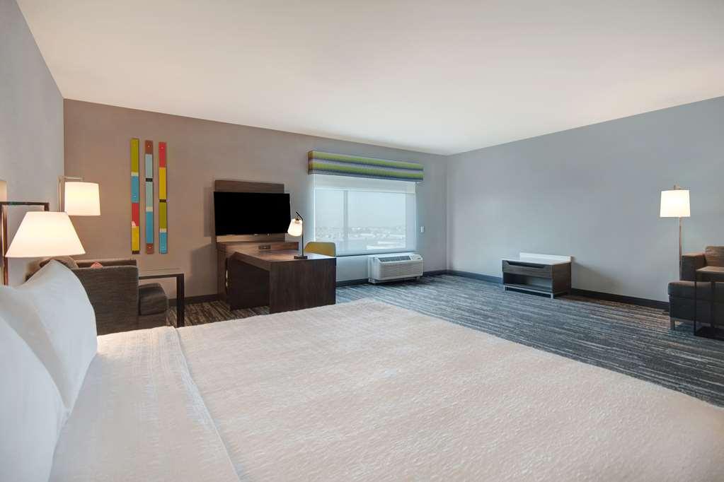 Hampton Inn & Suites Ontario Rancho Cucamonga Bilik gambar